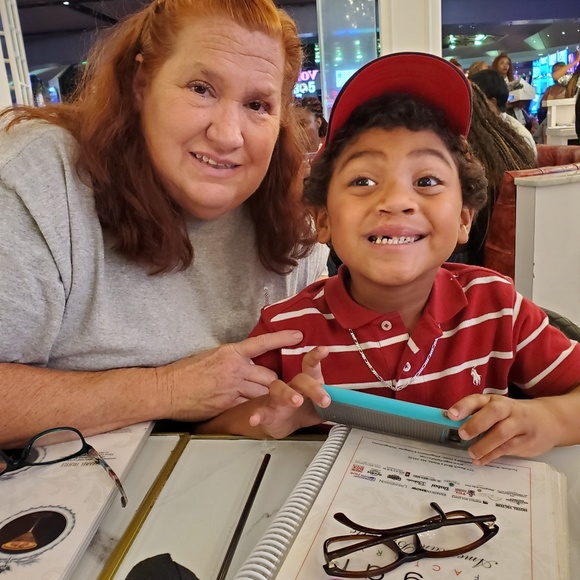 Meet your Posher, Connie - Picture 1 of 1